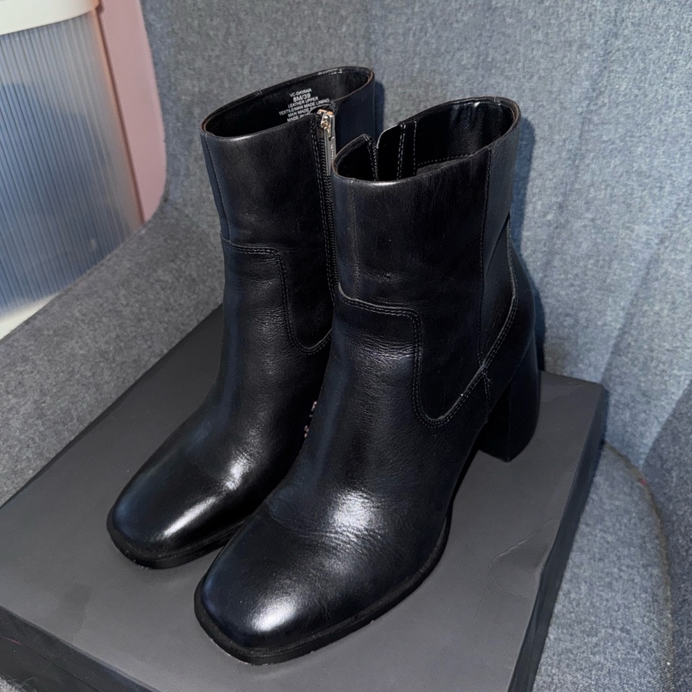Black Leather Vince Camuto Dayana Bootie
